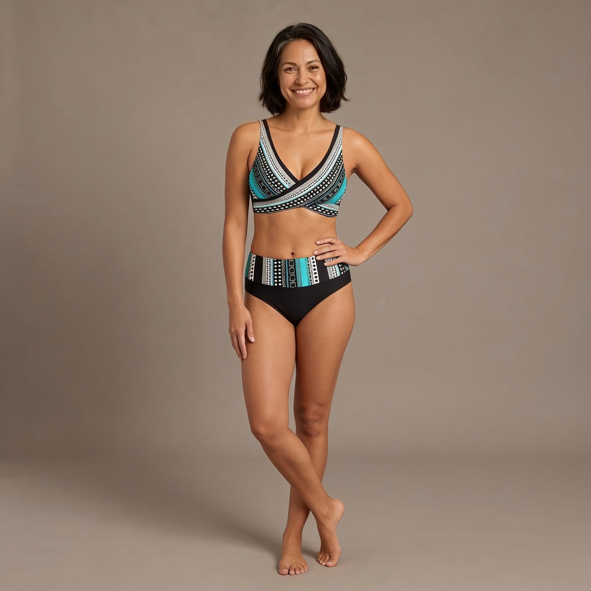 Crossover Bikini with Stripe Print and High Waist Bottom