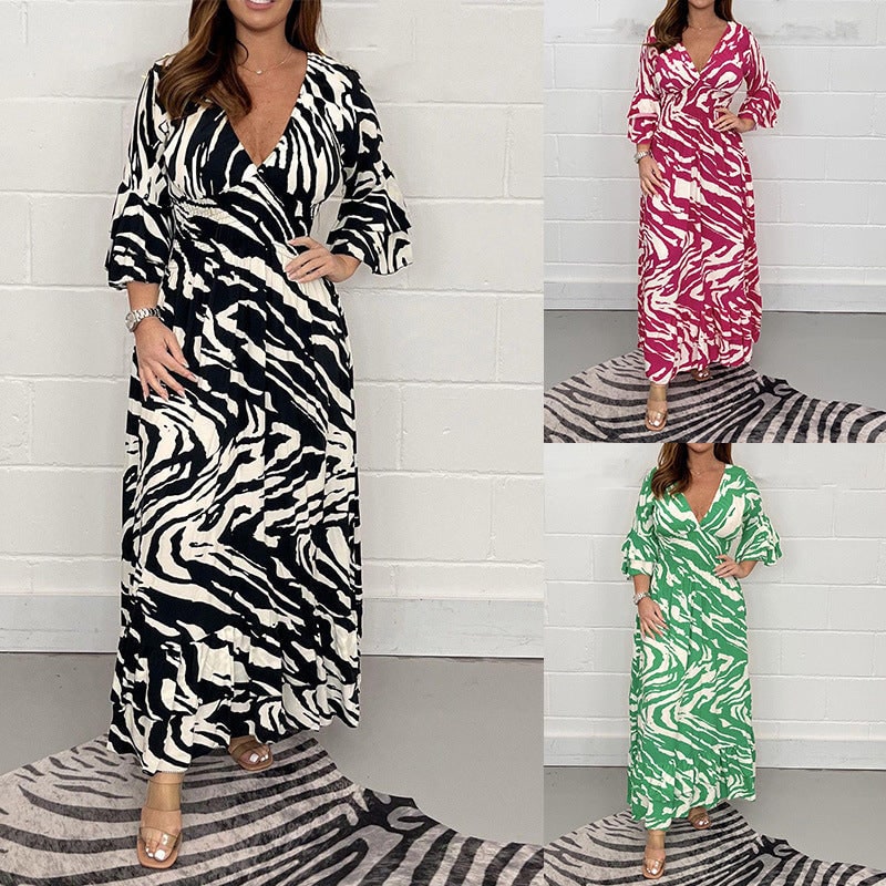 Black zebra print V-neck dress with 3/4 flared sleeves 5