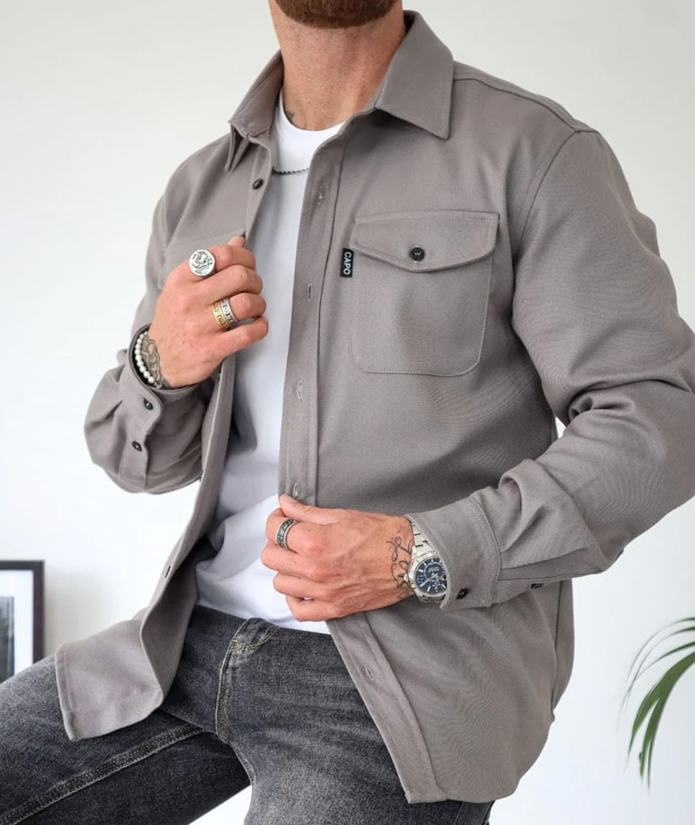 Grey men overshirt with chest flap pocket